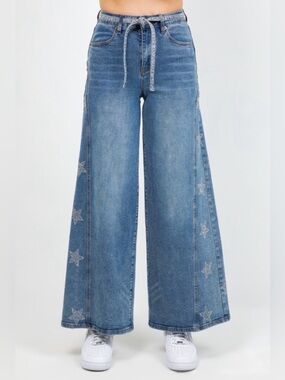 J44. American Bazi Blue Star-Trim Wide Leg Jeans